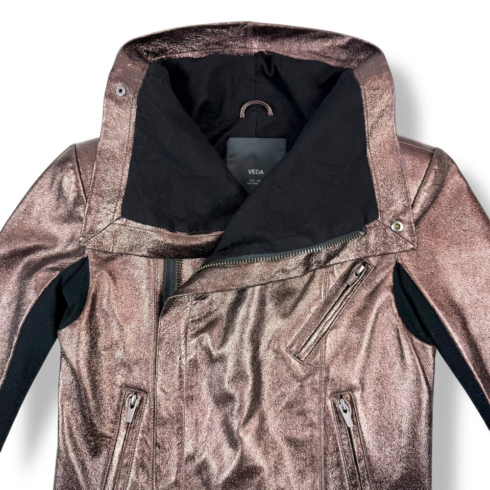VEDA NYC metallic bronze lamb leather fitted cropped biker jacket - Picture 9 of 16